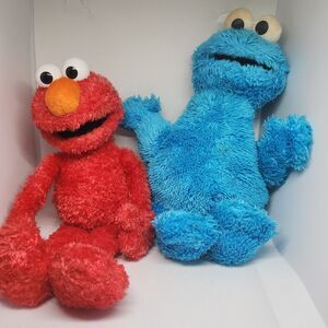 Elmo and Cookie Monster Plush Cute Soft Clean Cute Toy